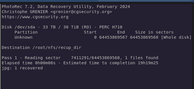 photorec running indicating that images had been recovered.